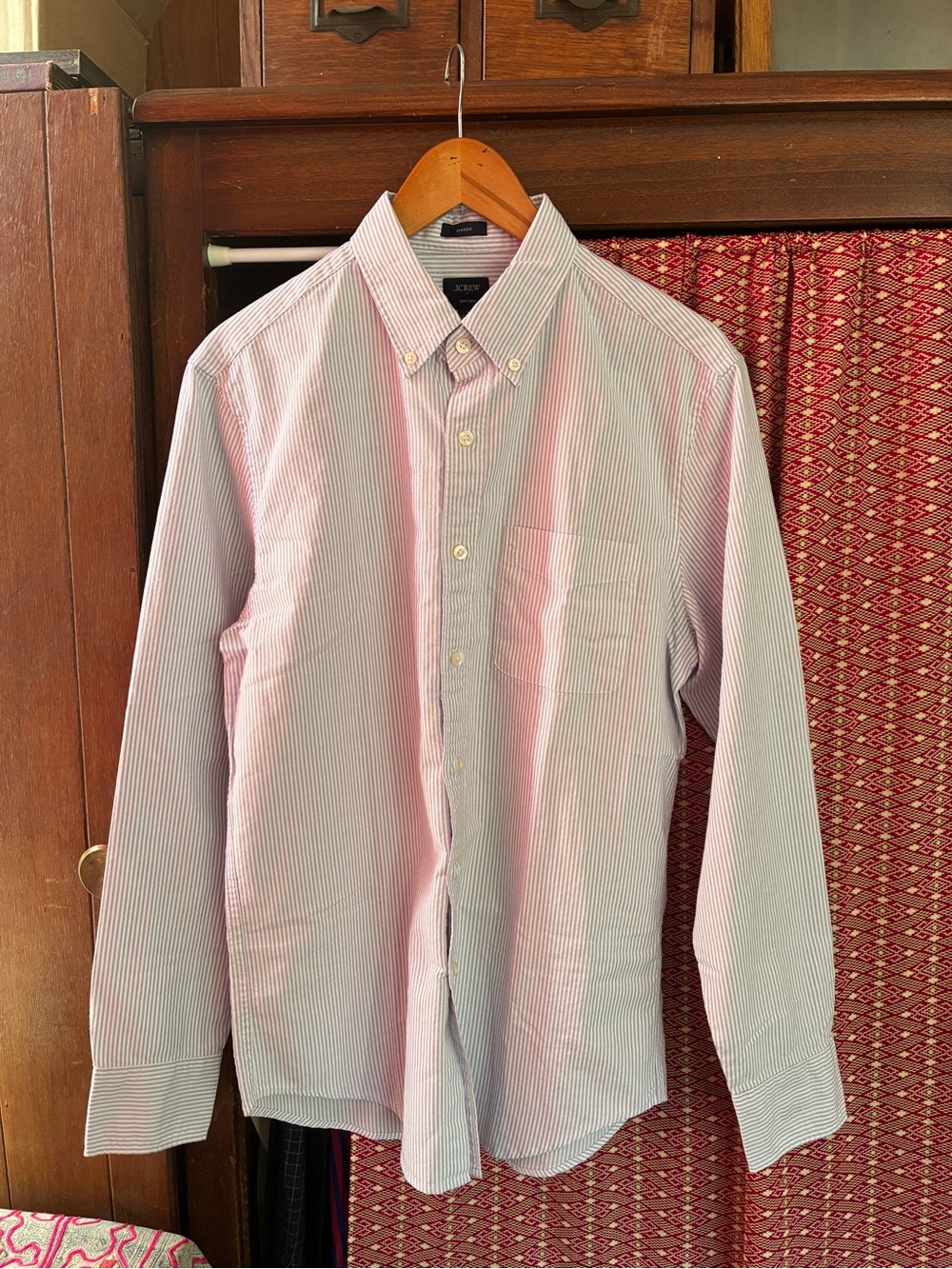 NWT MEN’s J. Crew 100% cotton purple & white classic button-down Oxford shirt